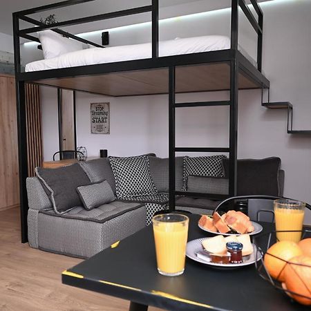 Urban Loft By Neuvel Apartment Athens Exterior photo